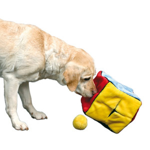 Zabawka dla psów - pluszowa kostka z piłkami 21cm/6cm